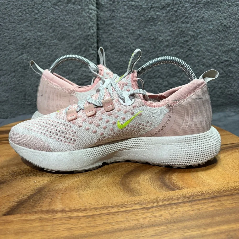 Nike react escape